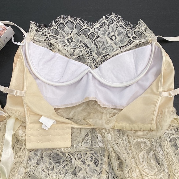 Cream / Off-White Color Lace Teddy with Ribbon Bow - S - Picture 11 of 14